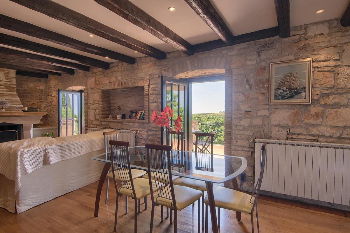 Holiday Home Kukurin Bale Exterior photo